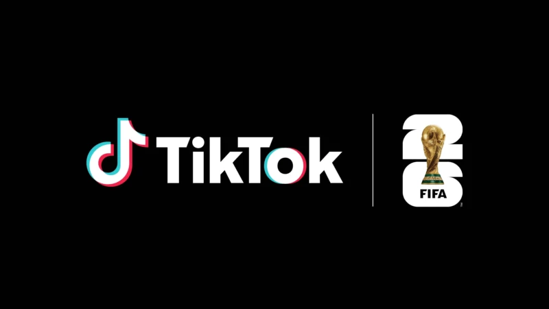 FIFA TikTok WK 2026; banner die logo's van TikTok en FIFA weergeeft als mediepartners. 
