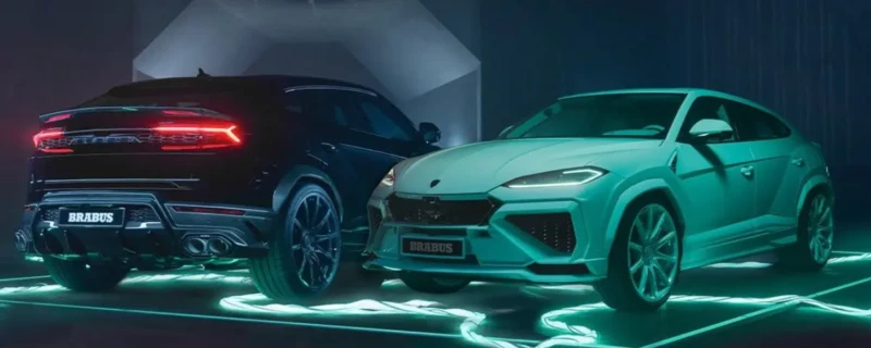 Lamborghini Urus BRABUS; BRABUS 900 Superblack en MINT naast elkaar