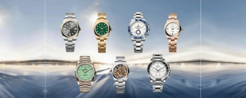 Rolex 2026 modellen; nieuwe Rolex-modellen naast elkaar geplaatst op achtergrond van water en wolken.